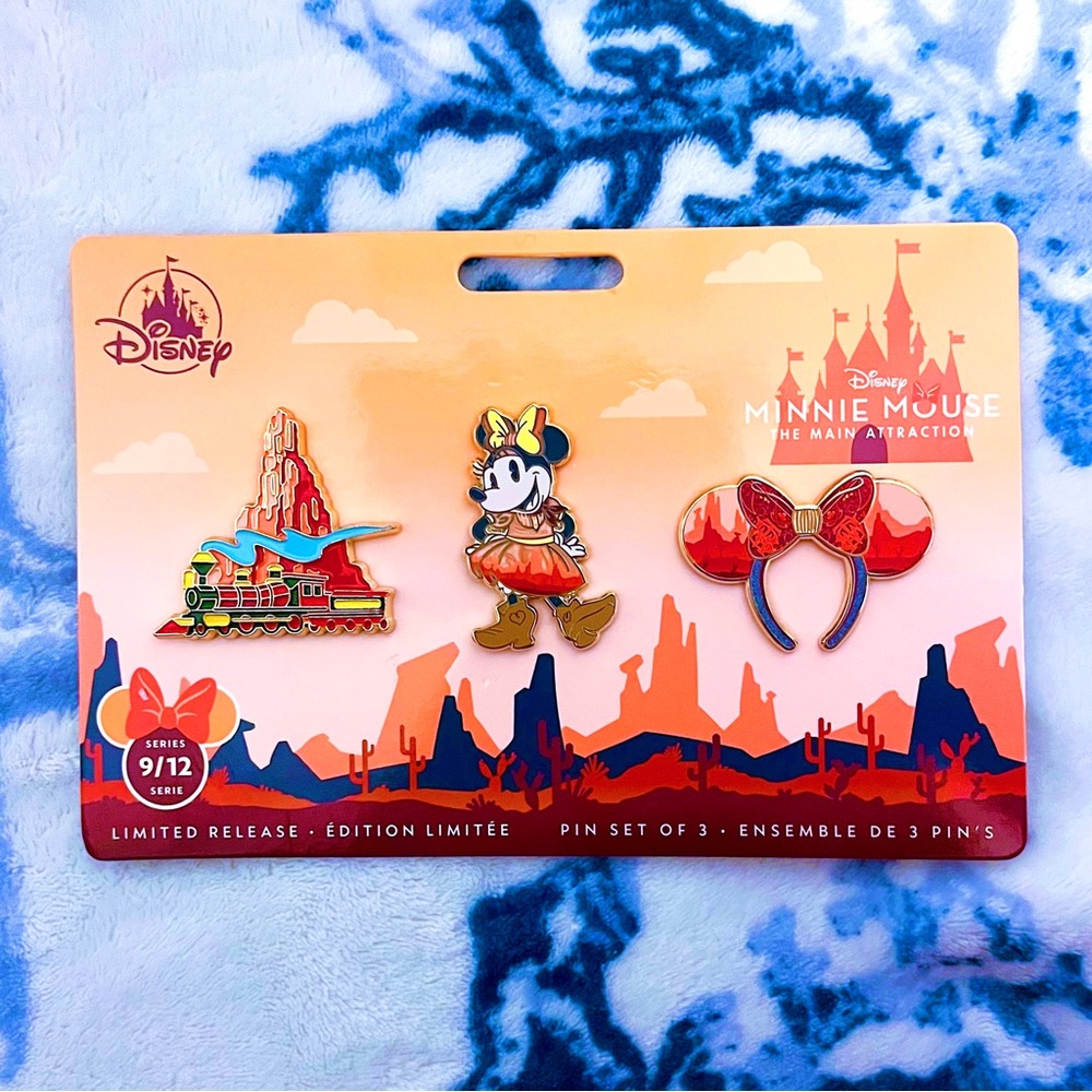 NWT 🚂 Disney Big Thunder Mountain Railroad Pin Set